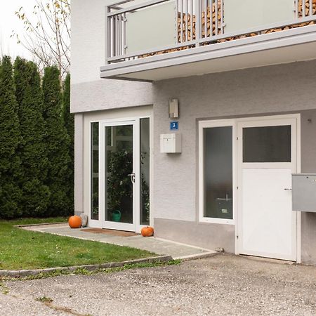Ferienwohnung Waldblick, Faaker See Oberaichwald  المظهر الخارجي الصورة